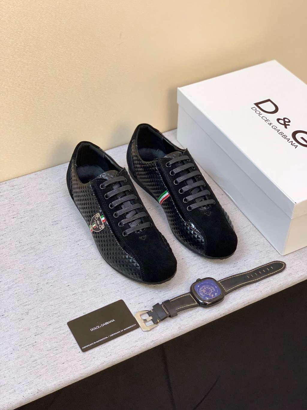 D*G sneaker